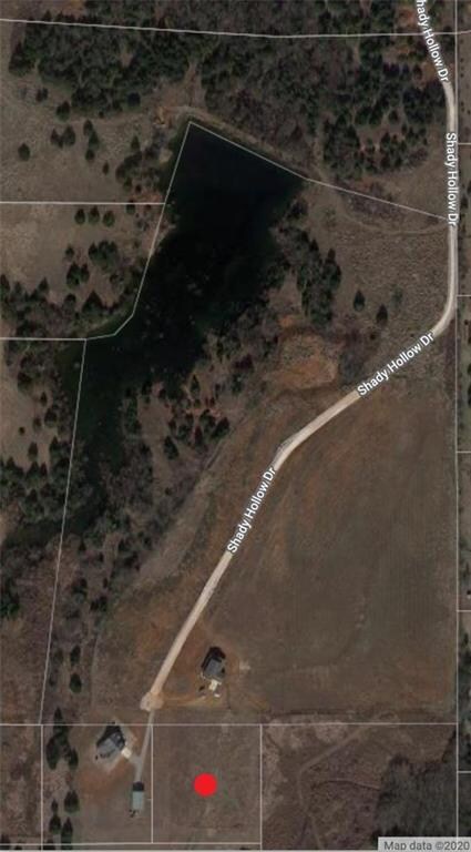 This shows the one street nghbrhd & nghbrhd lake w