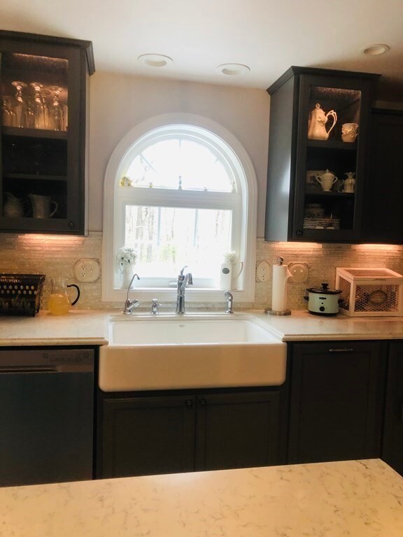 56 Crestwood Dr, Danville, NH 03819 - photo 5