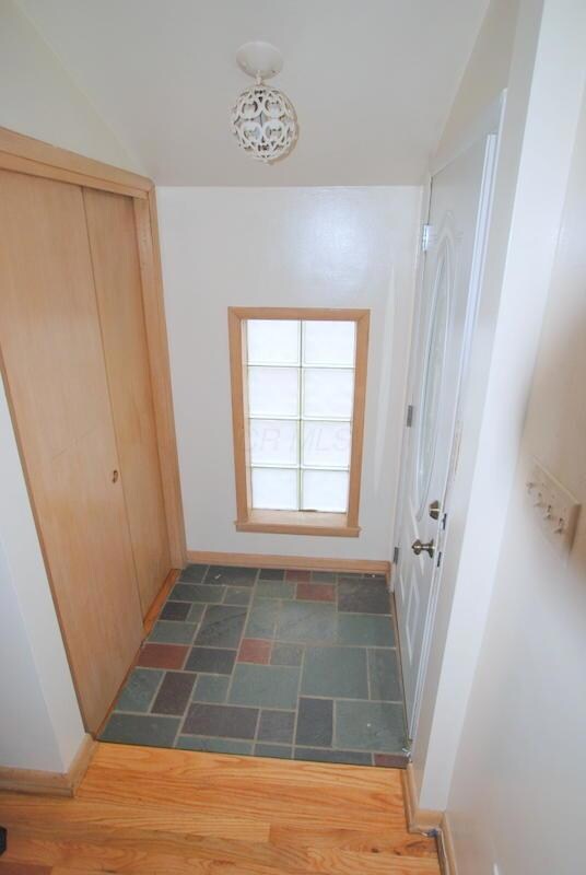 Slate Foyer Entry