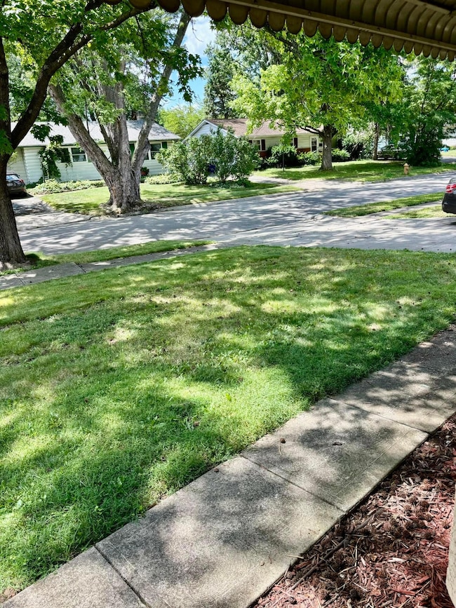 1198 Drysdale Square S, Columbus, OH 43229 - photo 4