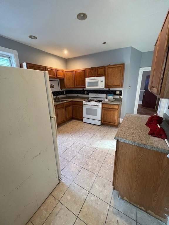 74 Bloomingdale St unit 1, Chelsea, MA 02150 - photo 6