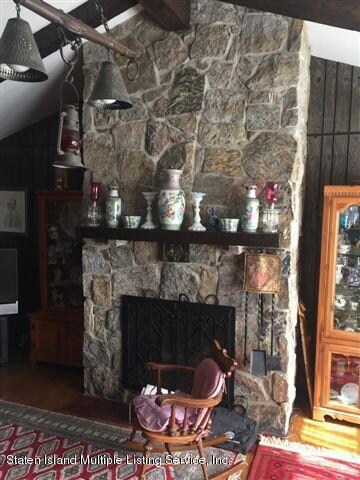 90 East Loop FIREPLACE