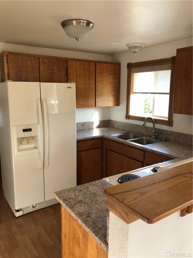 1340 Semanski St, Enumclaw, WA 98022 - photo 5