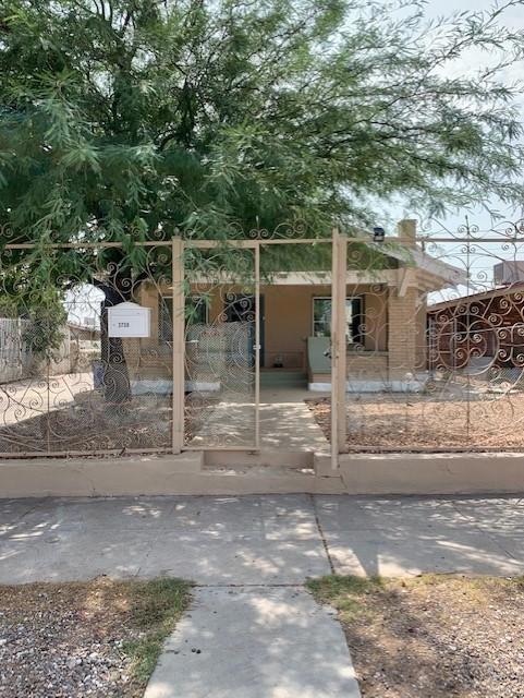 3708 Mountain Ave, El Paso, TX 79930 - photo 5