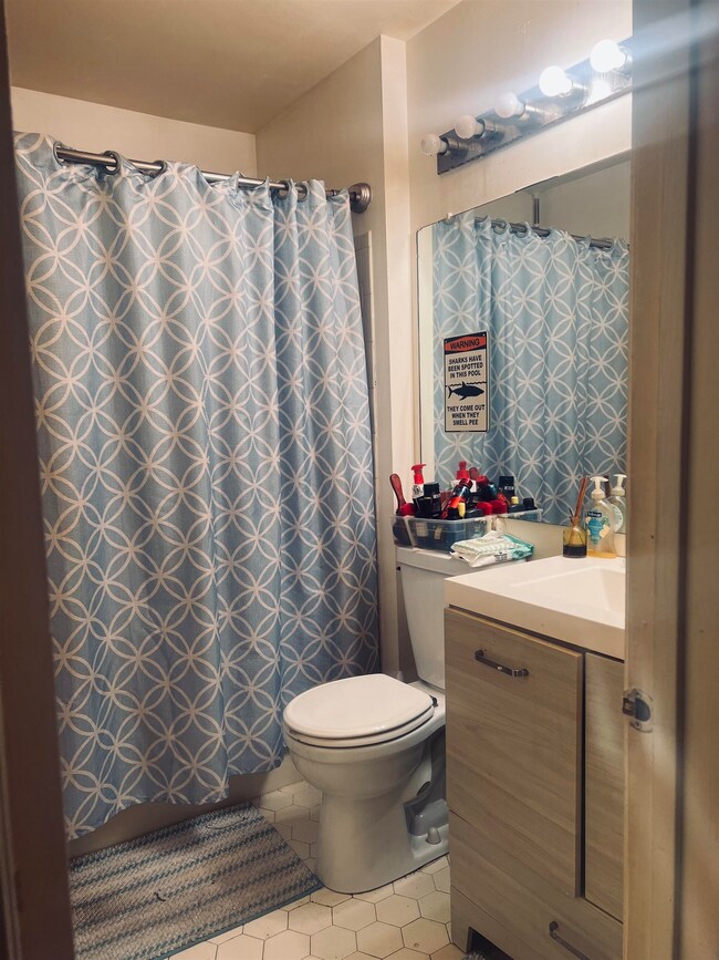 8 Walnut St unit 12H, Jersey City, NJ 07305 - photo 3