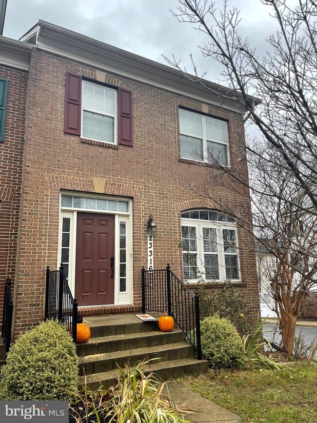 23316 Brewers Tavern Way, Clarksburg, MD 20871 - photo 2