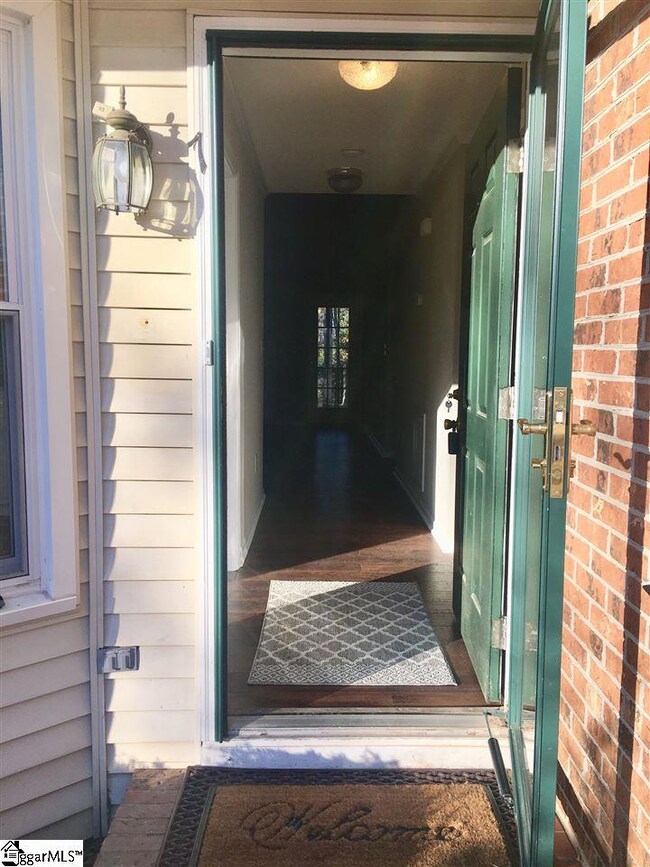 7 Spring View Ln, Taylors, SC 29687 - photo 2