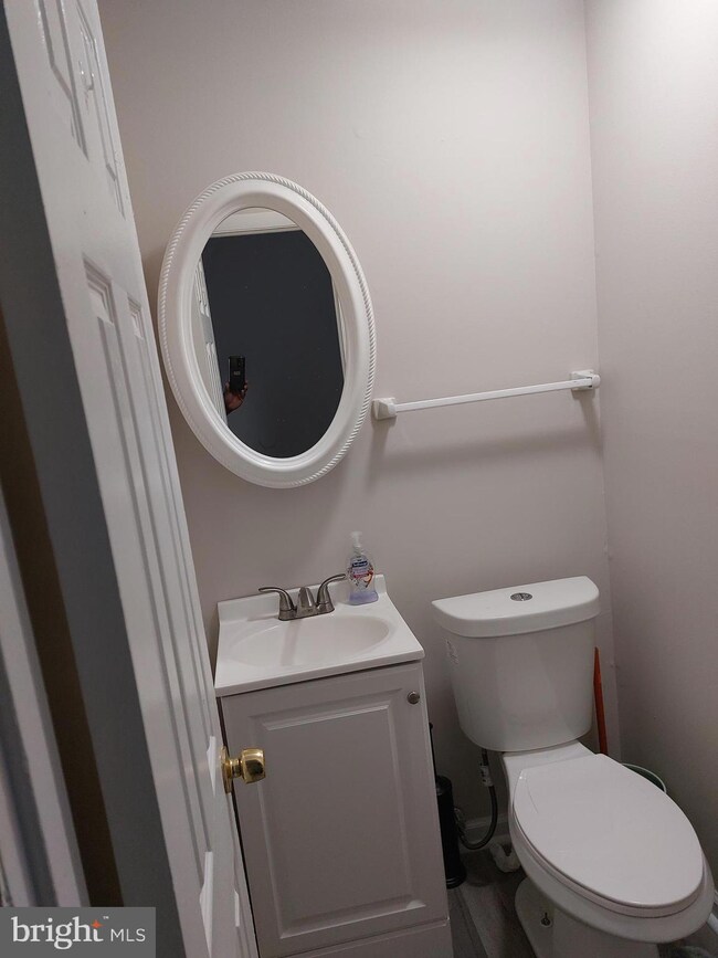 458 La Cascata, Clementon, NJ 08021 - photo 4