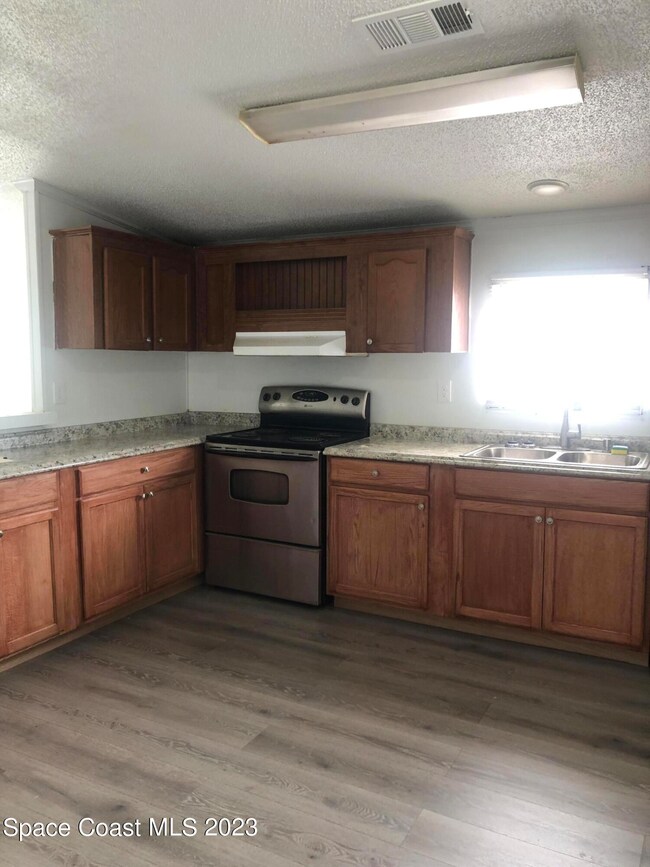 2537 Amberly Rd NE, Palm Bay, FL 32905 - photo 3