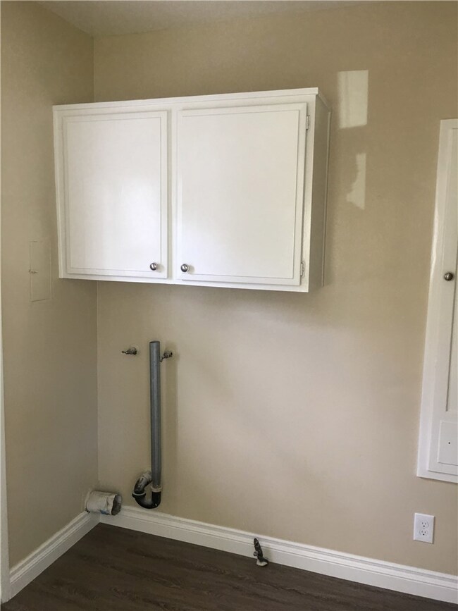 619 W Lemon Ave, Monrovia, CA 91016 - photo 7