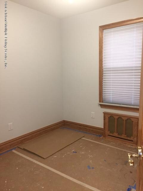 50 Gansevoort Blvd, Staten Island, NY 10314 - photo 6