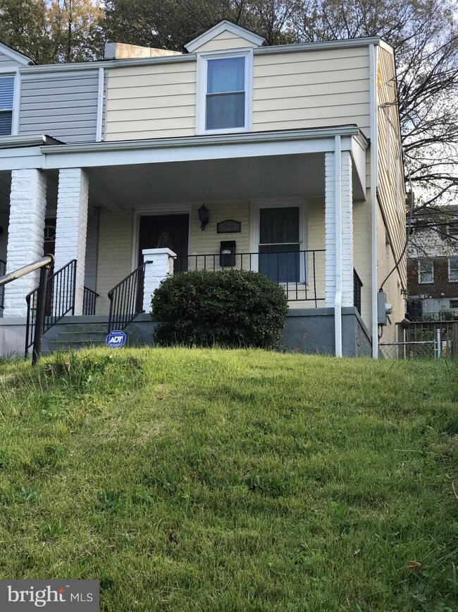 5143 Sheriff Rd NE, Washington, DC 20019 - photo 6