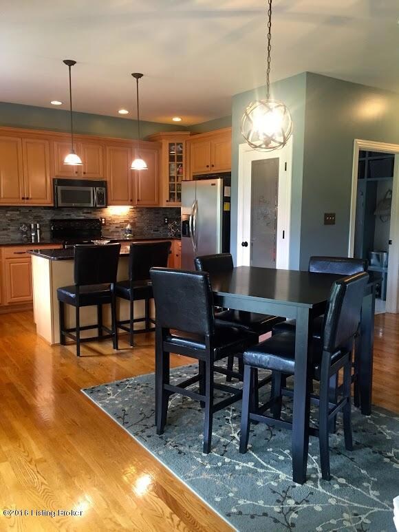 Geneva Cir Kit-dining area 2
