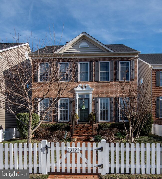 23121 Mistflower Dr, Clarksburg, MD 20871 - photo 2