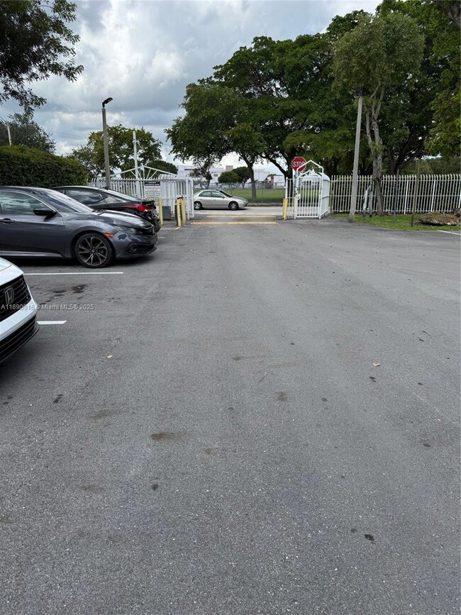 11301 SW 200th St unit 305A, Miami, FL 33157 - photo 6