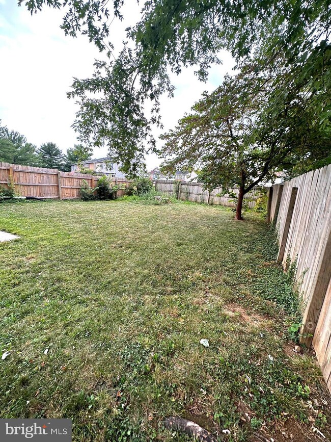 1543 Iris Ct, Hagerstown, MD 21740 - photo 6