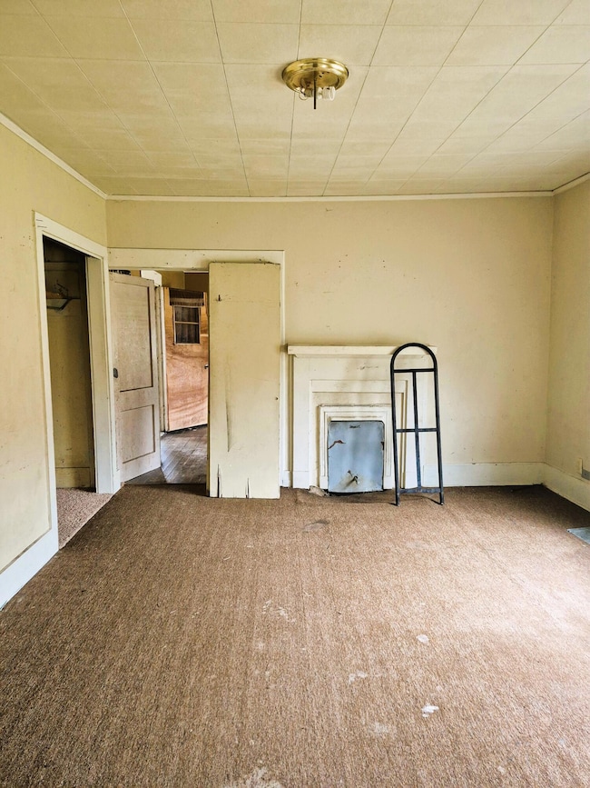 159 Washington St, West Point, MS 39773 - photo 4