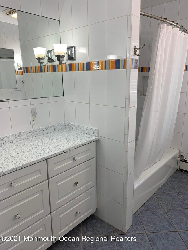 135 Ampere Ave unit SUMMER, Oakhurst, NJ 07755 - photo 7