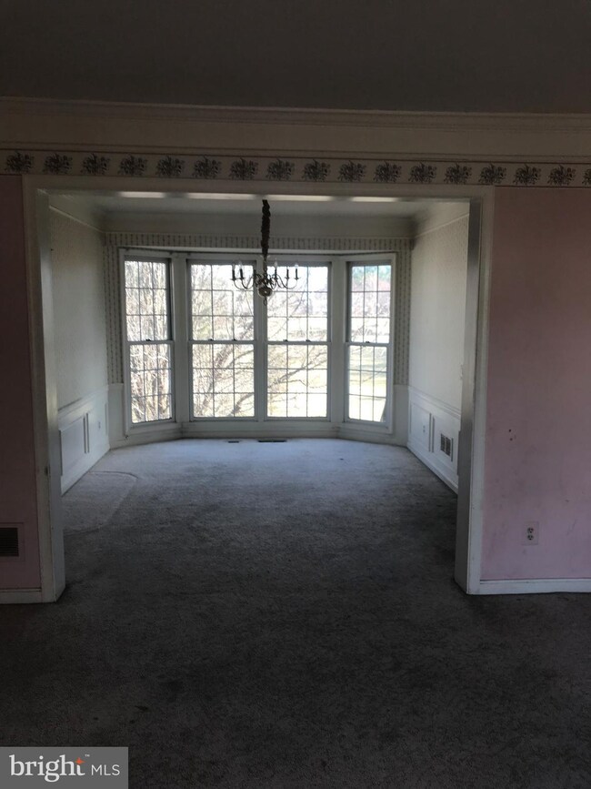 2836 Cleeve Hill Ct, Woodbridge, VA 22191 - photo 5