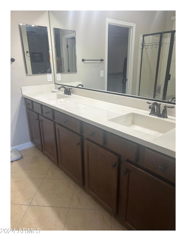 MOONLIGHTMASTERBATH