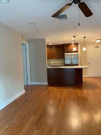 235 Cambridge St unit 105, Burlington, MA 01803 - photo 6