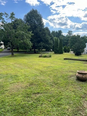 4 Dwight Cir, Amherst, MA 01002 - photo 3