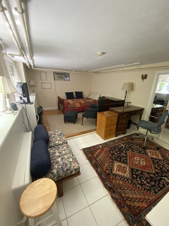 4 Garden Ct unit 5, Cambridge, MA 02138 - photo 2