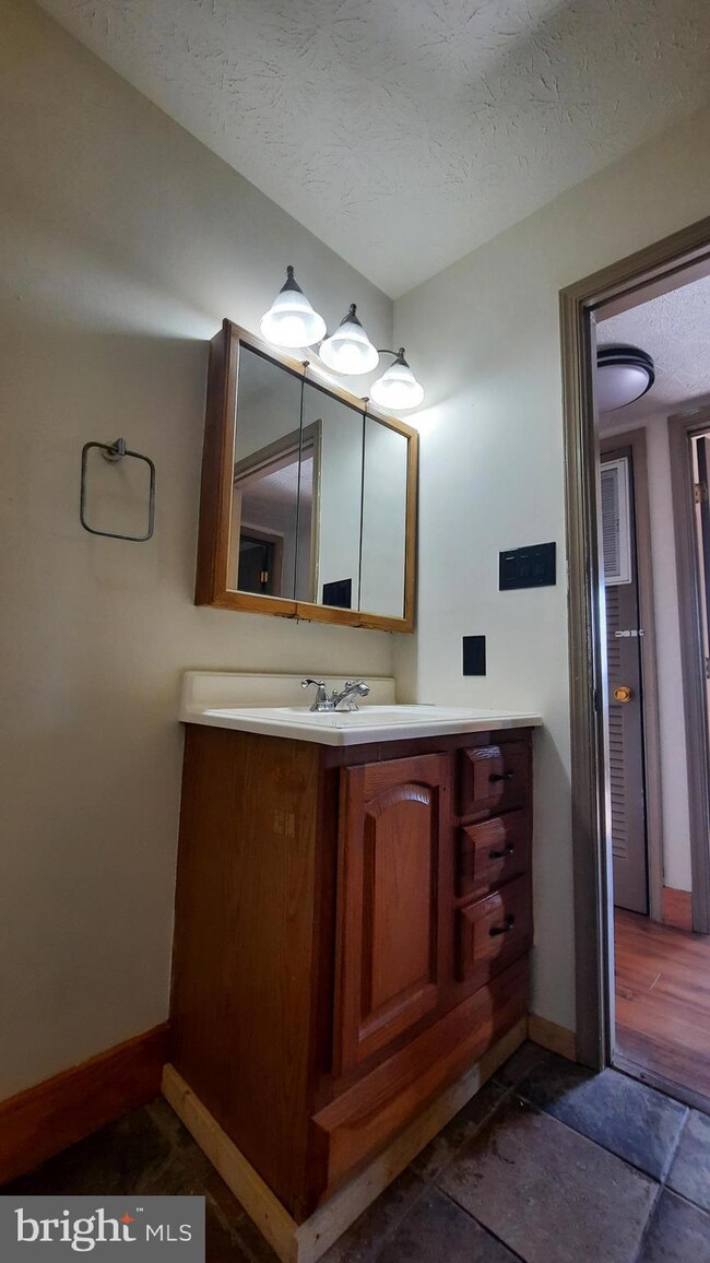 1416 N Shenandoah Ave, Front Royal, VA 22630 - photo 7