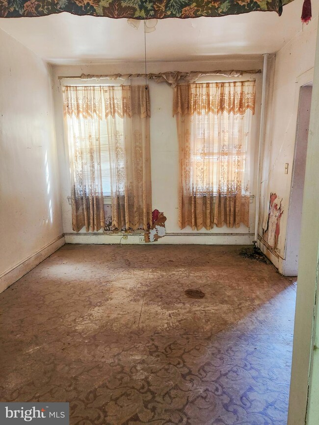 3706 Overview Rd, Baltimore, MD 21215 - photo 3