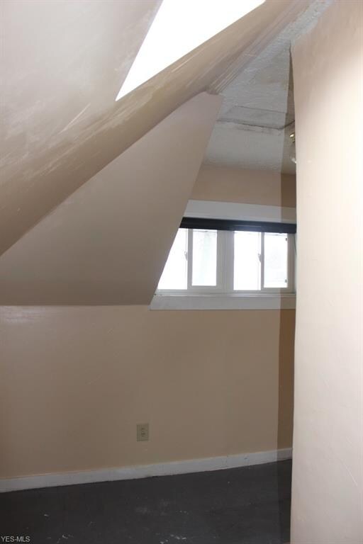 1645 Battery B St unit 2, Akron, OH 44305 - photo 6