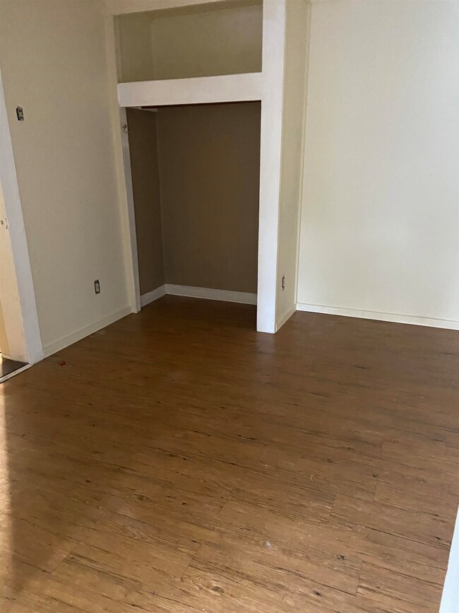 115 Maple St, Rutland, VT 05701 - photo 5