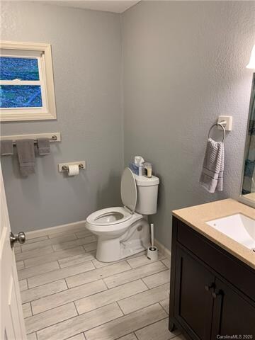 319 Icenhower Rd, Leicester, NC 28748 - photo 2