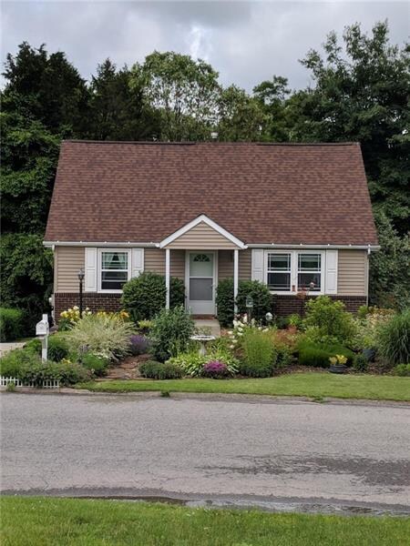 1720 Porter St, Conway, PA 15027 - photo 2