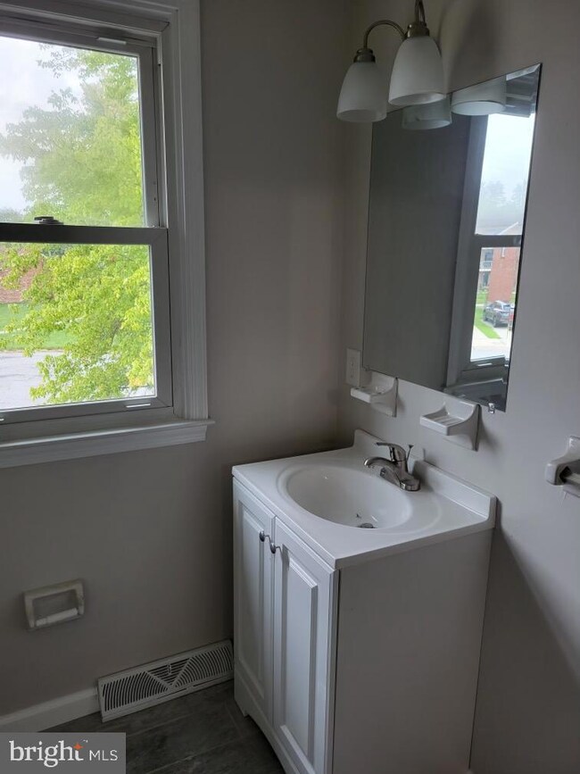 1115 Gray Ct, New Castle, DE 19720 - photo 7