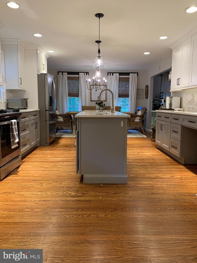 8 Pendleton Dr, Cherry Hill, NJ 08003 - photo 7