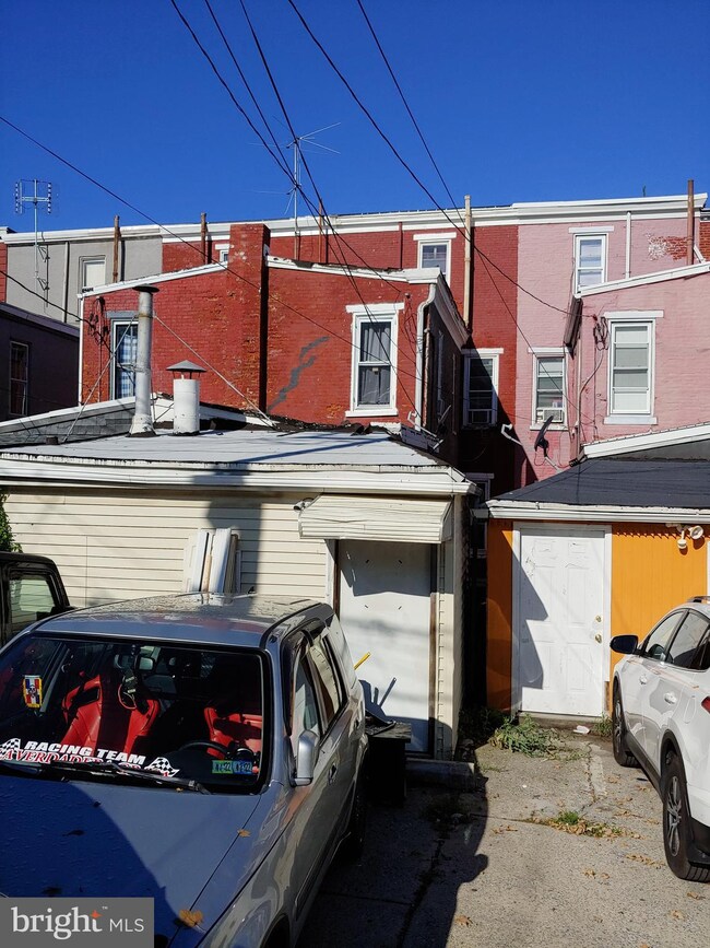715 N 11th St, Reading, PA 19604 - photo 3