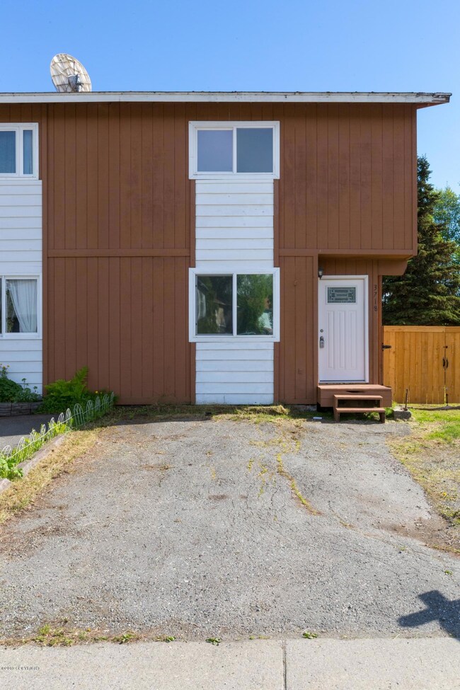 3718 Chaffee-1