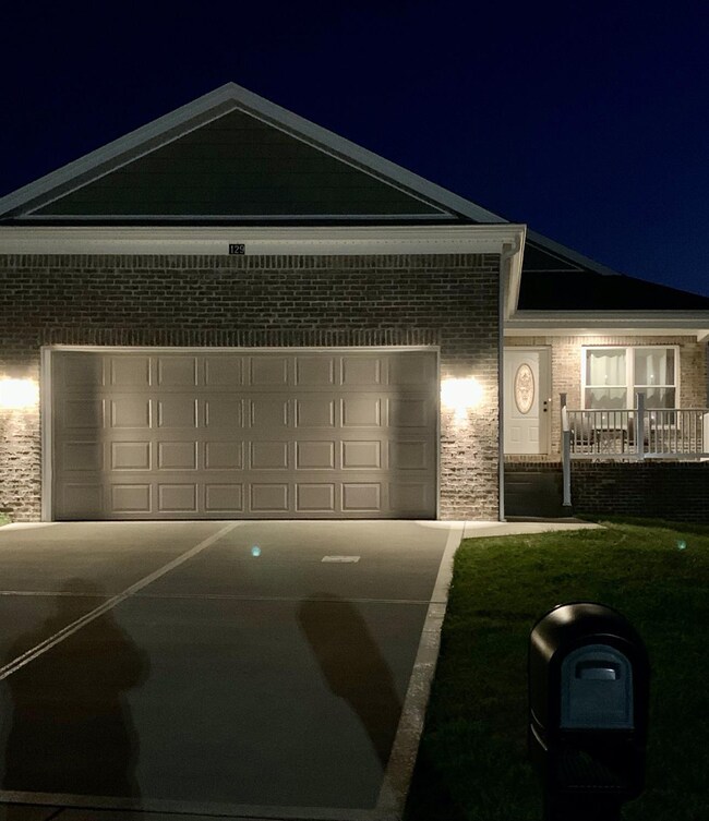 129 Bobby Jones Blvd, Frankfort, KY 40601 - photo 4