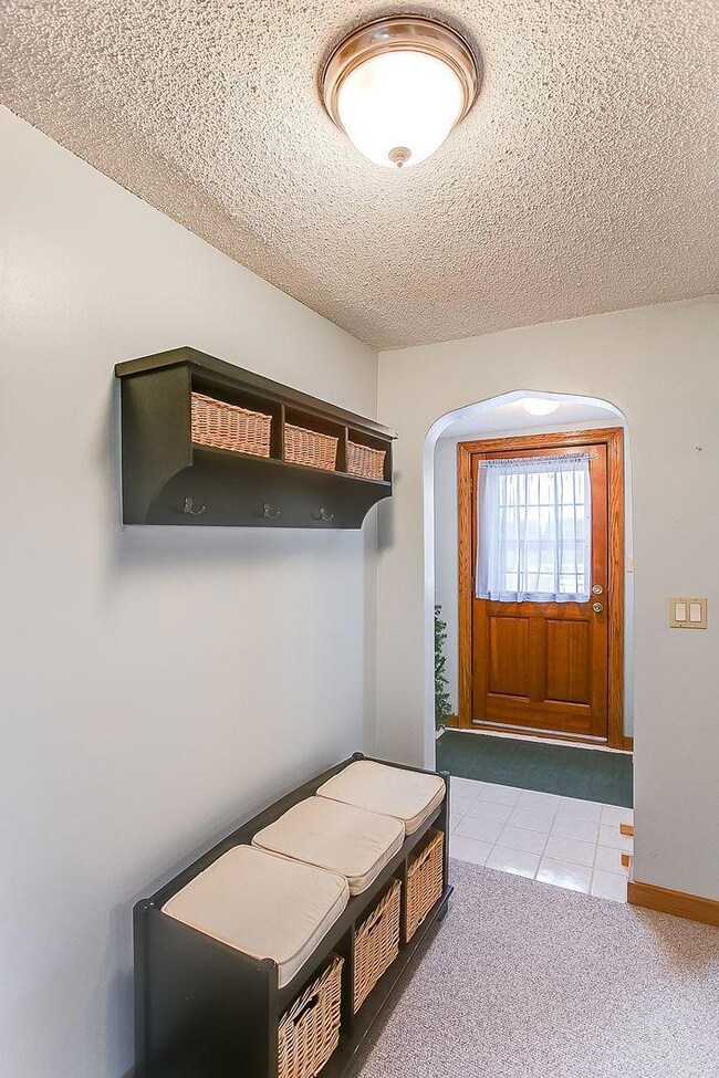 5519 Upper 146th St N, Hugo, MN 55038 - photo 7