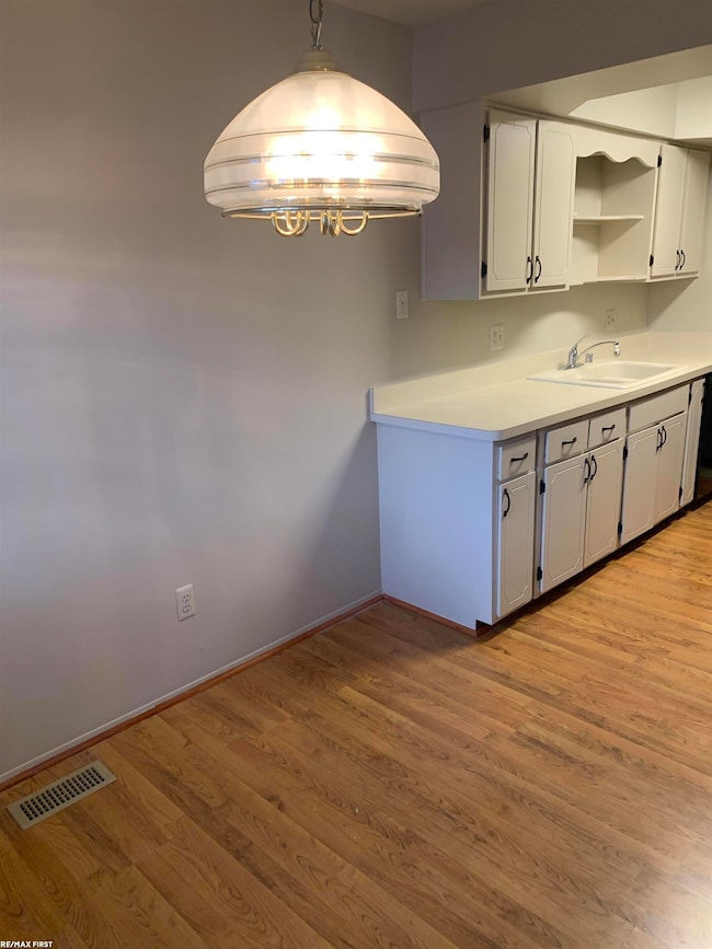 37030 W Aragona Dr unit 6, Clinton Township, MI 48036 - photo 3