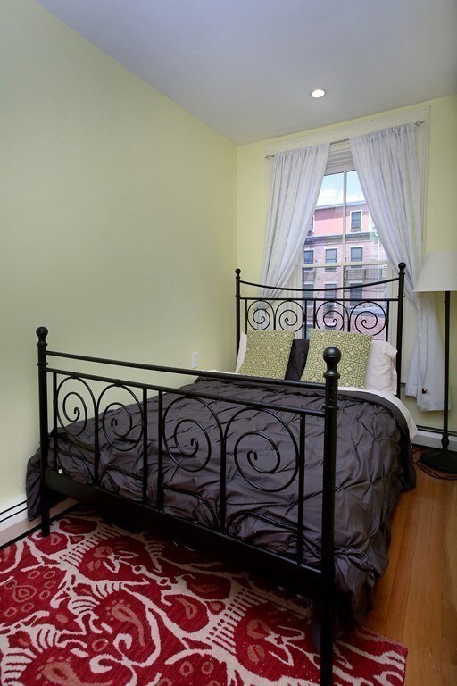 71 Rutland St unit 3, Boston, MA 02118 - photo 6
