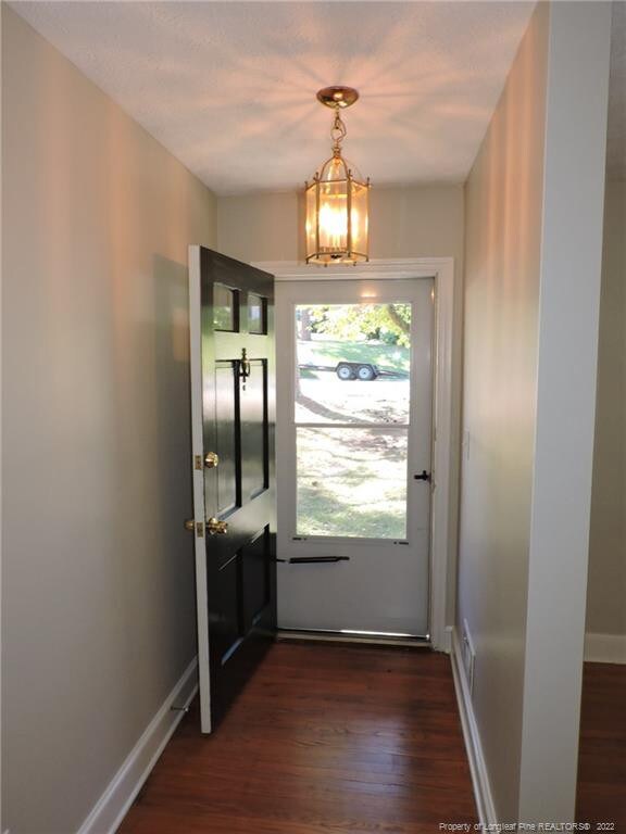 2526 Huntington Rd, Fayetteville, NC 28303 - photo 3