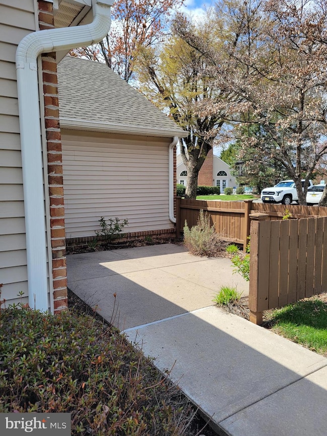 43 Woolsey Ct, Pennington, NJ 08534 - photo 2