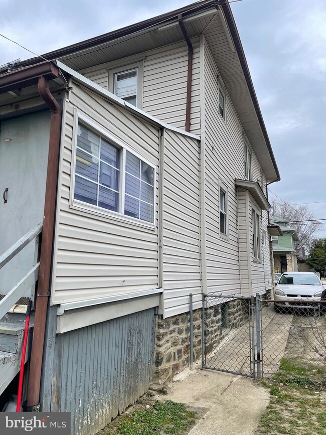 418 Orchard Ave, Lansdowne, PA 19050 - photo 6