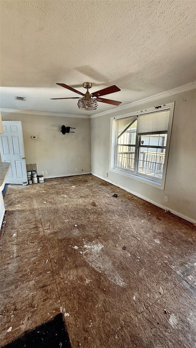 113 Adolphus Ave, Lake Dallas, TX 75065 - photo 5