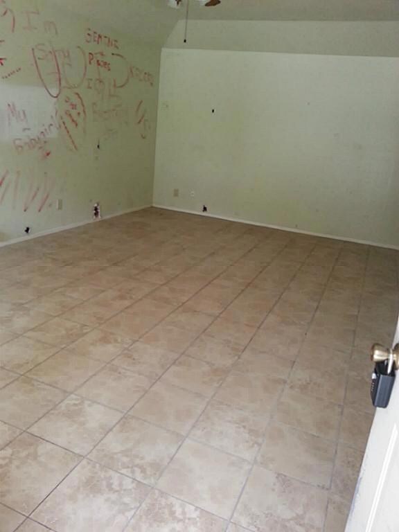 13402 Sundale Rd, Houston, TX 77038 - photo 2