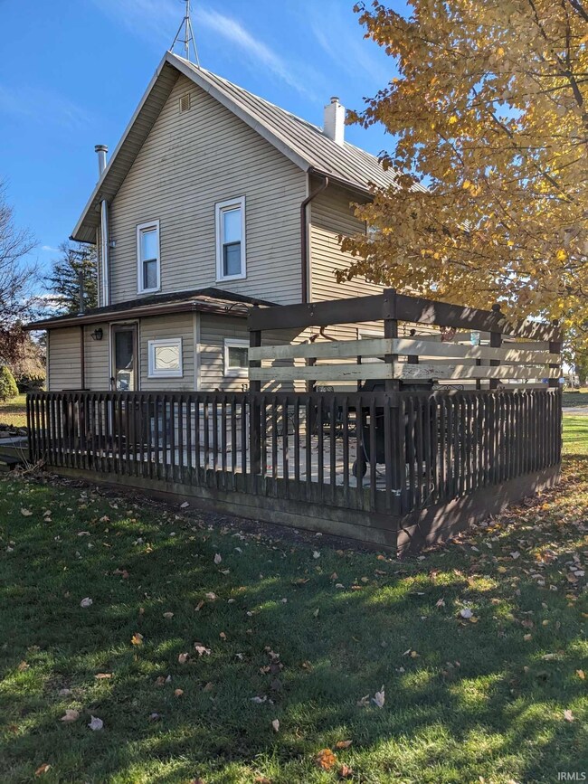 9420 W Parker St, Orland, IN 46776 - photo 4