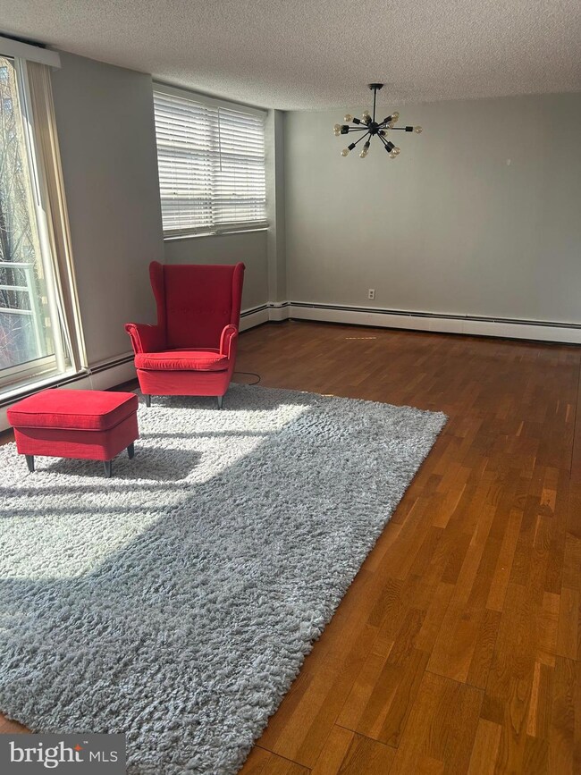 Radnor House unit 323, Bryn Mawr, PA 19010 - photo 4