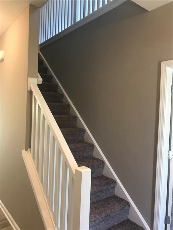 8577 Hollyhock Grove, Avon, IN 46123 - photo 4