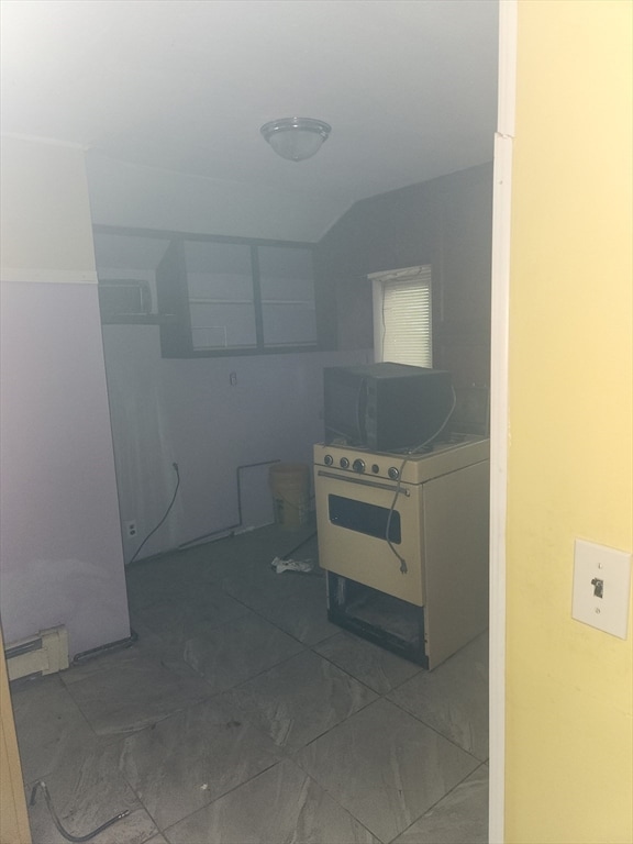 35 Hillcrest St, Waltham, MA 02451 - photo 3